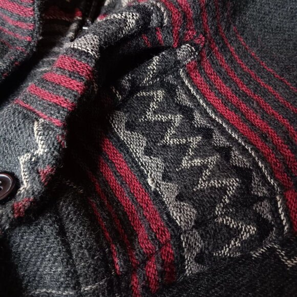 Woolrich Womens Small Shirt Jacket Wool Blend Gray Red Southwest Striped Zip Up - Picture 15 of 15